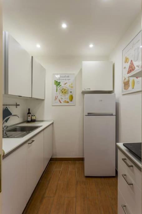 Dimora Donna Vittoria Apartment Bari Ngoại thất bức ảnh
